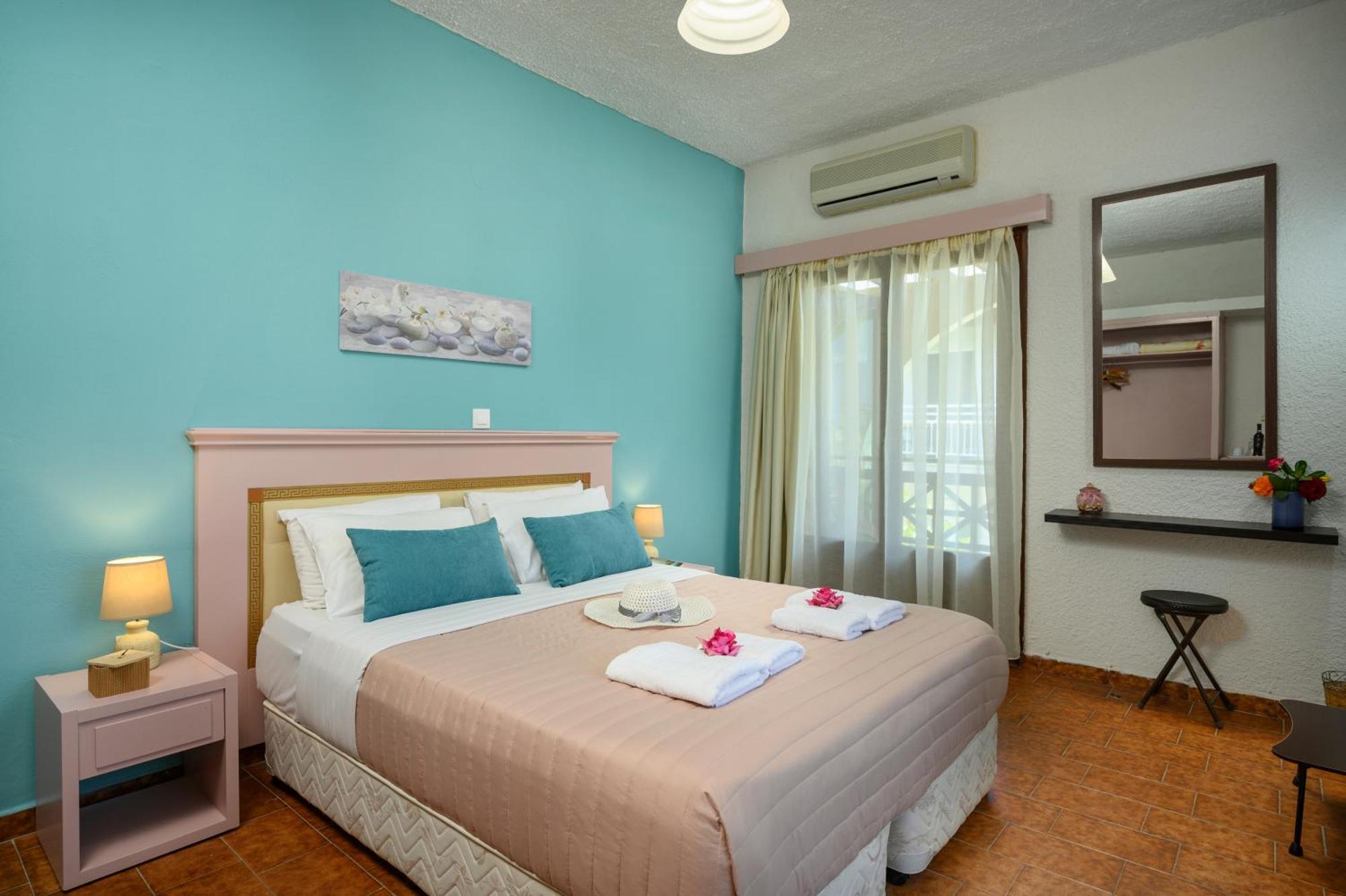 Alkion Hotel Stalos Phòng bức ảnh
